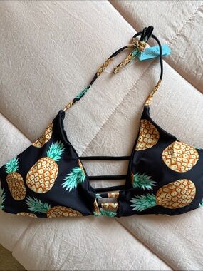 Pineapple Print Bikini Top - Black & Yellow